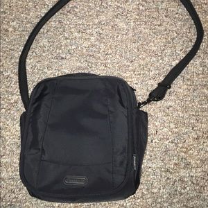 pacsafe crossbody bag